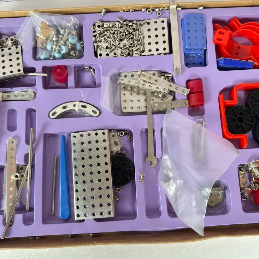 Vtg Toy Meccano Universal Kohctpyktop Erector Set USSR SPARE PARTS INCOMPLETE